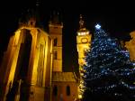 ZVEME: Hradec dnes přivítá adventní trhy, v neděli se rozsvítí vánoční strom